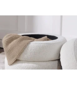 Pufa VOQUE 50 cm z pojemnikiem Bouclé kremowo biała*Invicta Interior