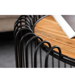 Stolik kawowy TRUE ELEMENTS 70 cm drewno akacjowe czarny naturalny*Invicta Interior Online